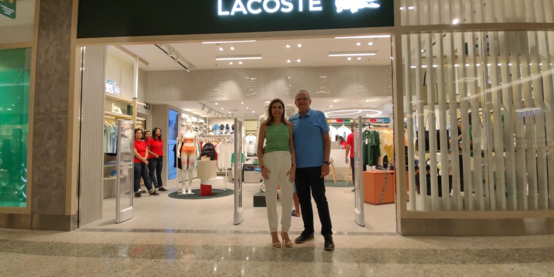 Lacoste riomar sale