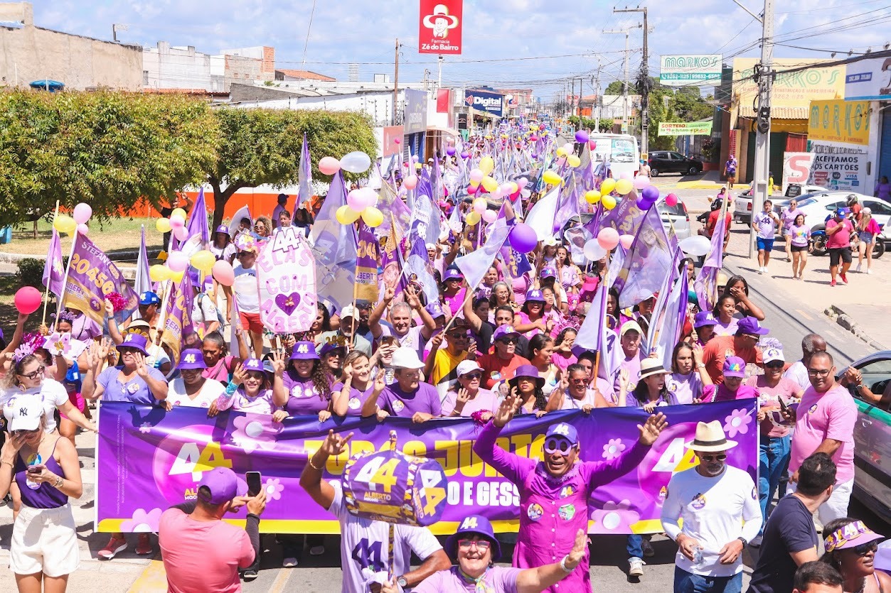 'Elas com Alberto' - caminhada das mulheres na Barra (3)