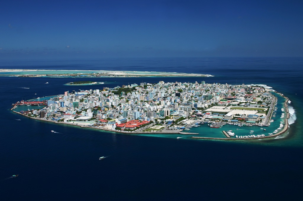 A capital e maior cidade das Maldivas, Malé Por Shahee Ilyas - CC BY-SA 3.0